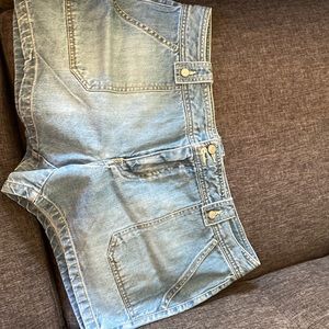 Women’s Jean Cargo Shorts